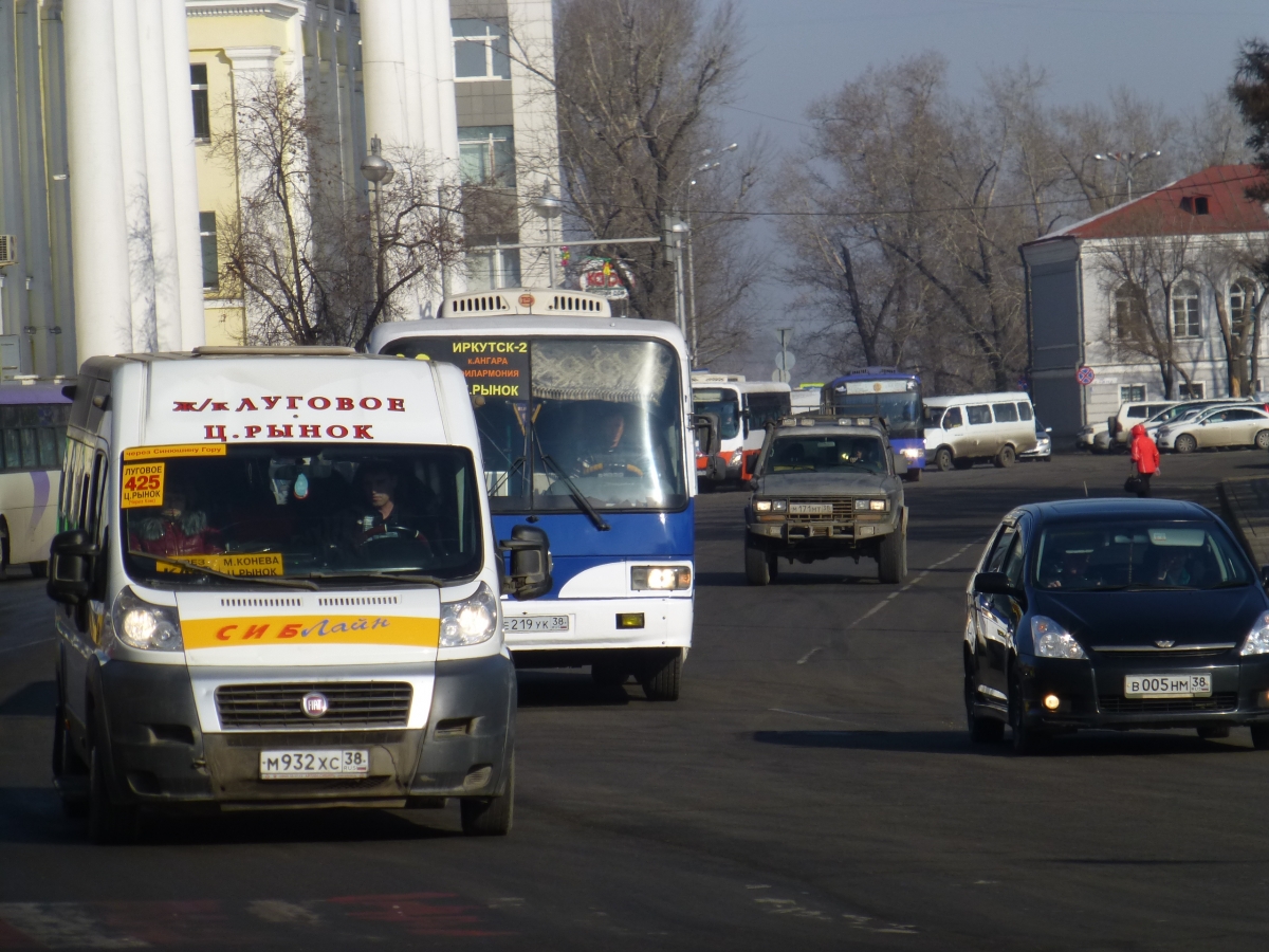 Сайт автобусов иркутск. Иркутские автобусы. Автобус Иркутск. Муниципальные автобусы Иркутска. Маршрутки Иркутск.